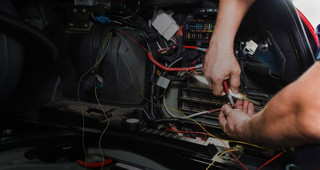 Fios e cabos automotivos